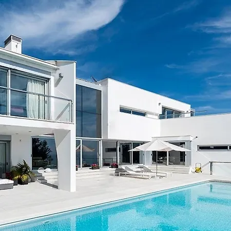 Casa Moderna Con Vista Al Mar Blanes